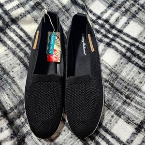 NWT Tommy Bahama Slip on comfortable shoes Black Size 10